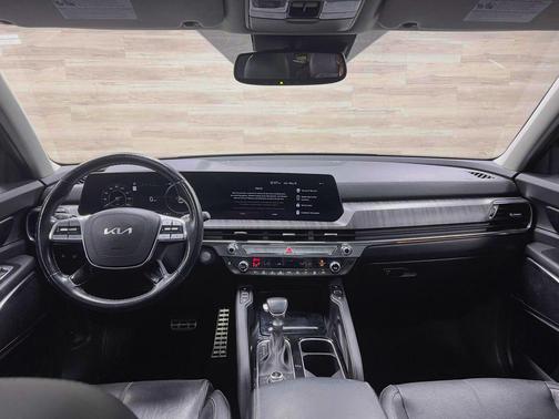 Ebony Black 2023 Kia Telluride SX