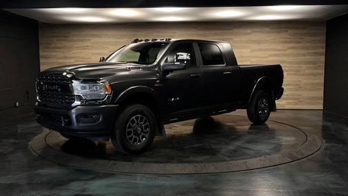 Granite Crystal Metallic Clearcoat 2024 RAM 3500 Longhorn