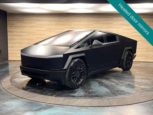 Stainless Steel 2024 Tesla Cybertruck Cyberbeast