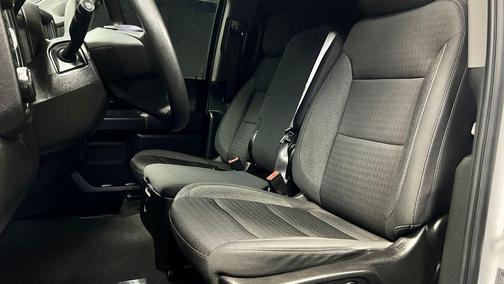 Summit White 2024 Chevrolet Silverado 2500 Custom