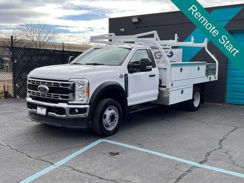 Oxford White 2024 Ford F-450 DRW