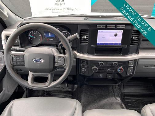 Oxford White 2024 Ford F-450 DRW