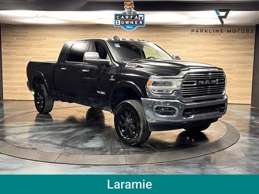 Diamond Black Crystal Pearlcoat 2019 RAM 2500 Laramie Mega Cab 4x4 6'4' Box