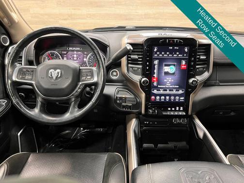 Diamond Black Crystal Pearlcoat 2019 RAM 2500 Laramie Mega Cab 4x4 6'4' Box