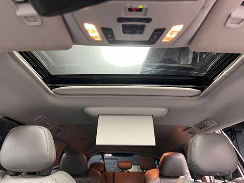 Predawn Gray Mica 2022 Toyota Sienna Limited