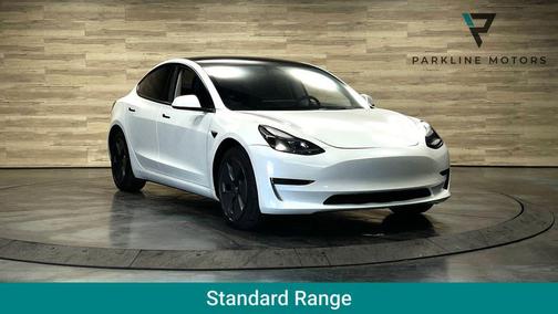 Pearl White Multi-Coat 2023 Tesla Model 3 Standard Range