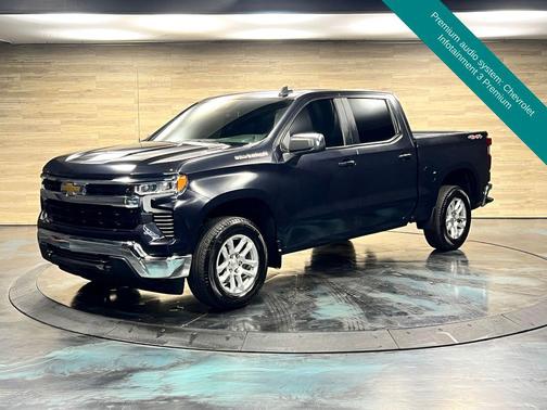 Dark Ash Metallic 2024 Chevrolet Silverado 1500 LT