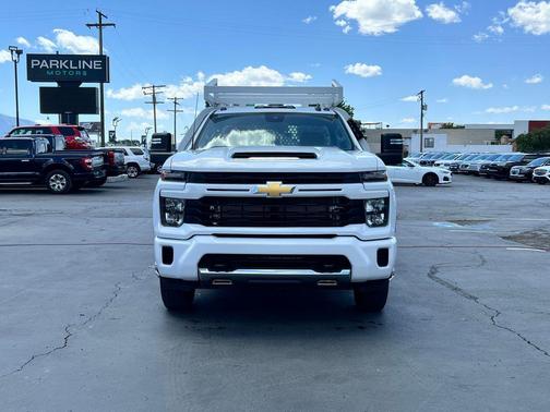 Summit White 2024 Chevrolet Silverado 3500 WT