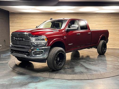 Delmonico Red Pearlcoat 2020 RAM 2500 Laramie Crew Cab 4x4 8' Box