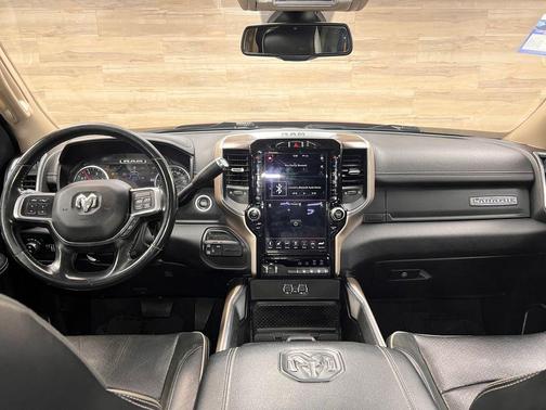 Delmonico Red Pearlcoat 2020 RAM 2500 Laramie Crew Cab 4x4 8' Box