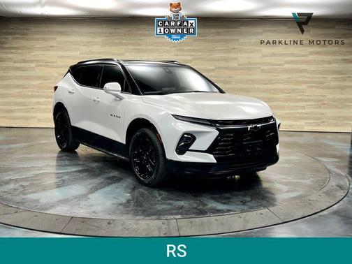 Iridescent Pearl Tricoat 2025 Chevrolet Blazer RS