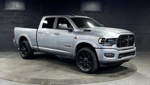 2022 RAM 3500 Limited Crew Cab 4x4 6'4' Box