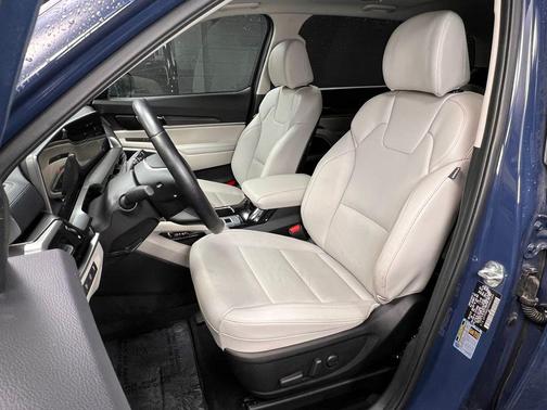 Midnight Lake Blue 2025 Kia Telluride S
