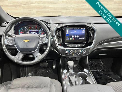 Summit White 2023 Chevrolet Traverse LT Cloth