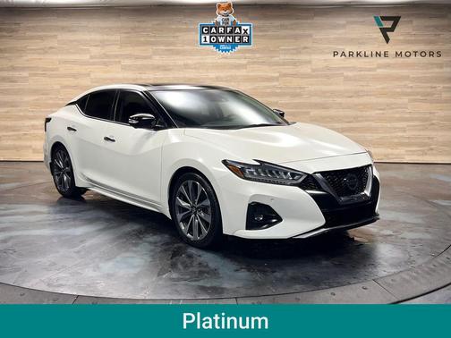 Pearl White Tricoat 2023 Nissan Maxima 3.5 Platinum