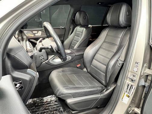 Silver 2021 Mercedes-Benz GLS 580 4MATIC