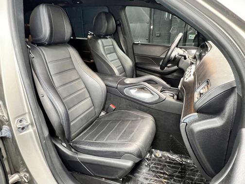 Silver 2021 Mercedes-Benz GLS 580 4MATIC
