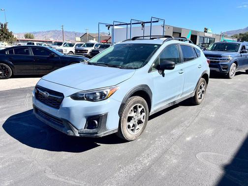Cool Gray Khaki 2018 Subaru Crosstrek 2.0i Limited