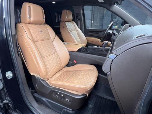 Dark Moon Blue Metallic 2021 Cadillac Escalade ESV Premium Luxury