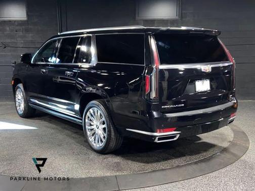 Dark Moon Blue Metallic 2021 Cadillac Escalade ESV Premium Luxury