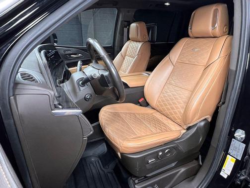 Dark Moon Blue Metallic 2021 Cadillac Escalade ESV Premium Luxury