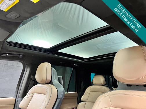 Sunrise Copper Metallic Pearlcoat 2025 Lincoln Navigator Black Label
