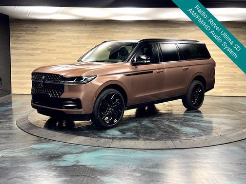 Sunrise Copper Metallic Pearlcoat 2025 Lincoln Navigator Black Label