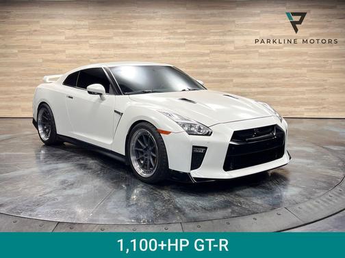 Jet Black Pearl 2020 Nissan GT-R Premium Dual-clutch 6-Speed Transmission