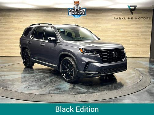 Gray 2025 Honda Pilot Black Edition
