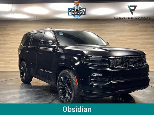 Diamond Black Crystal Pearlcoat 2023 Jeep Grand Wagoneer Obsidian 4x4