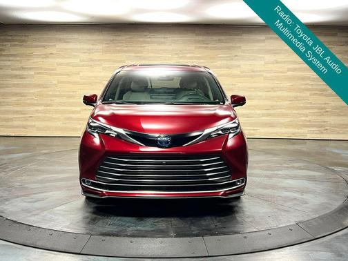 Ruby Flare Pearl 2025 Toyota Sienna Platinum