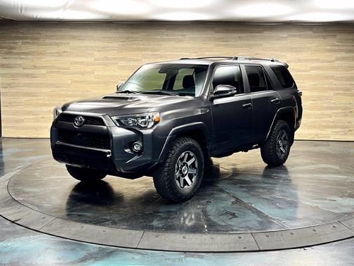 Magnetic Gray Metallic 2022 Toyota 4Runner TRD Off Road Premium