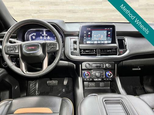 Onyx Black 2024 GMC Yukon XL 4WD AT4