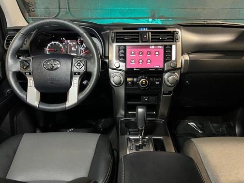 Ice Cap 2024 Toyota 4Runner SR5 Premium