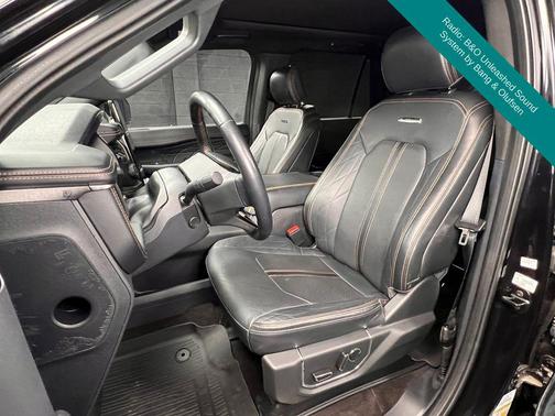 Agate Black Metallic 2023 Ford Expedition Max Platinum