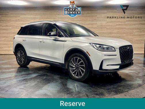 Pristine White Metallic Tri-Coat 2023 Lincoln Corsair Reserve
