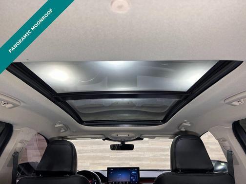 Infinite Black Metallic Clearcoat 2023 Lincoln Nautilus Reserve