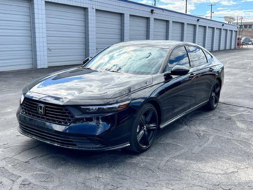 Crystal Black Pearl 2024 Honda Accord Hybrid Sport-L