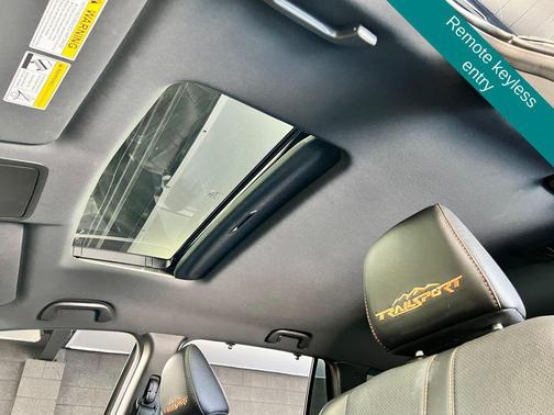 Crystal Black Pearl 2022 Honda Passport AWD TrailSport