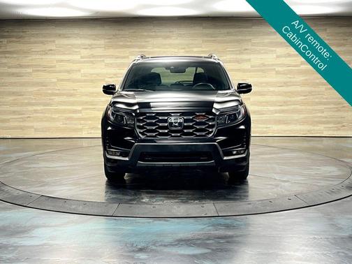 Crystal Black Pearl 2022 Honda Passport AWD TrailSport