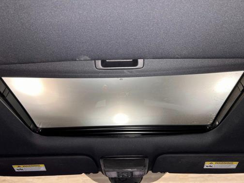 Platinum White Pearl 2024 Honda Odyssey Sport