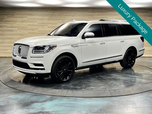Pristine White 2021 Lincoln Navigator Reserve