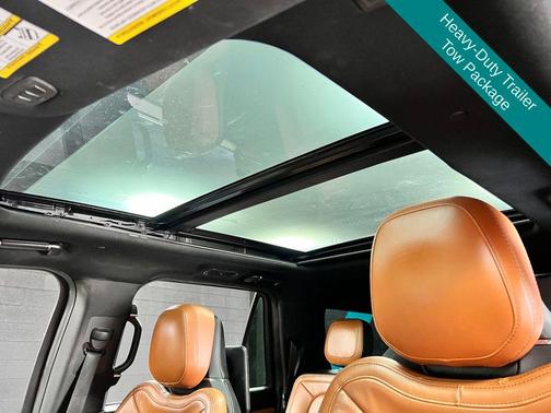 Pristine White 2021 Lincoln Navigator Reserve