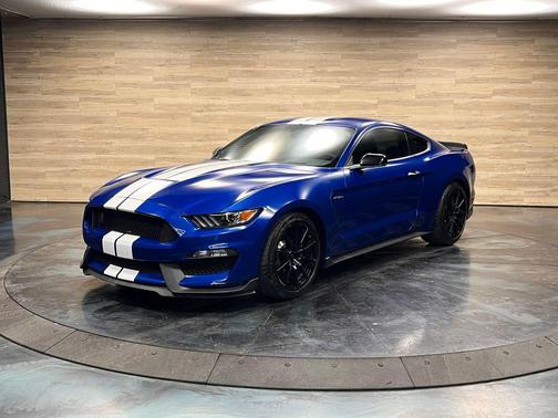 Shadow Black 2017 Ford Shelby GT350 Base