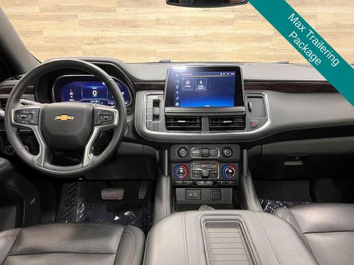 Black 2023 Chevrolet Suburban 4WD Z71