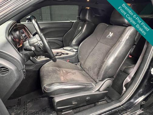 Sinamon Stick 2022 Dodge Challenger R/T Scat Pack Widebody