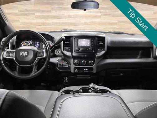 Bright White Clearcoat 2021 RAM 2500 Big Horn Crew Cab 4x4 6'4' Box