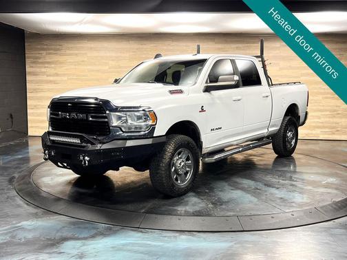 Bright White Clearcoat 2021 RAM 2500 Big Horn Crew Cab 4x4 6'4' Box