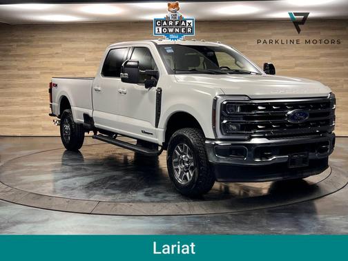 Star White Metallic Tri-Coat 2024 Ford F-350 Lariat