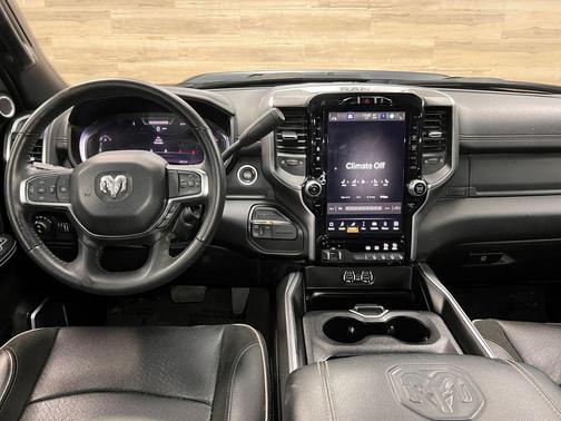 Granite Crystal Metallic Clearcoat 2024 RAM 2500 Laramie Crew Cab 4x4 6'4' Box